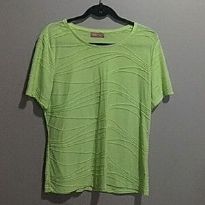 Iyla top size large